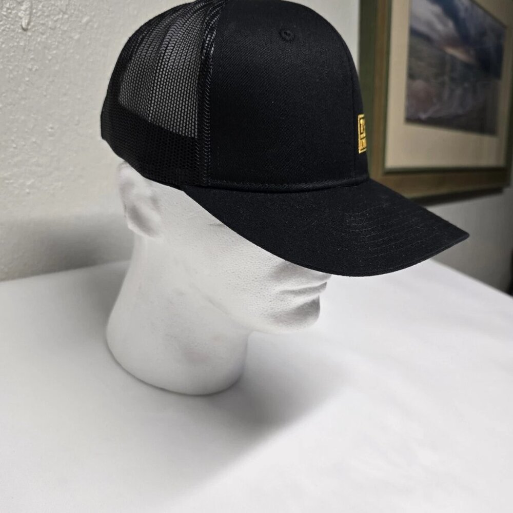 Port Authority Trucker Hat Mens‎ Black Snap Back Logo NWOT - Picture 3 of 7